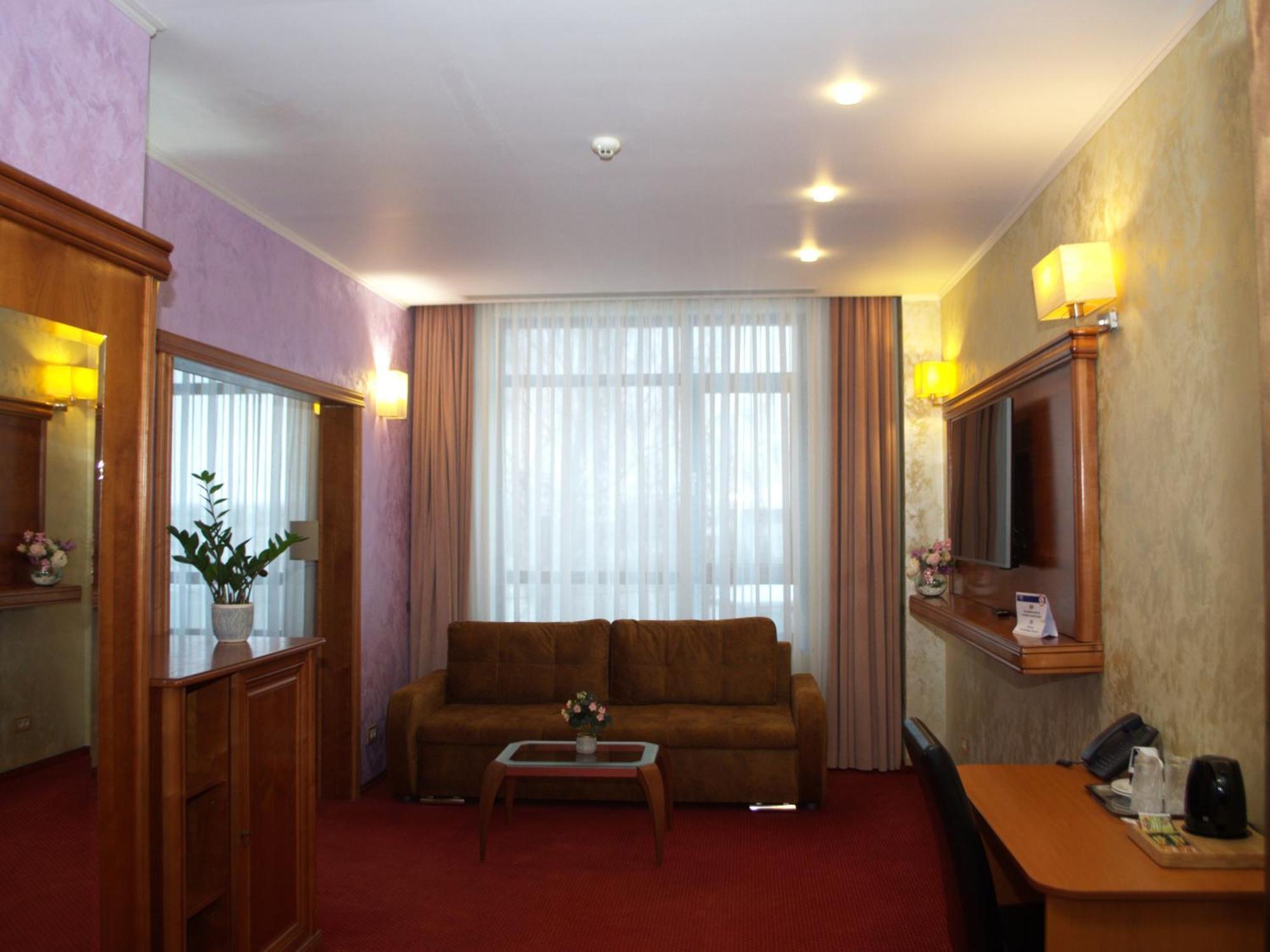 Hotel EMD Bacău Zimmer foto